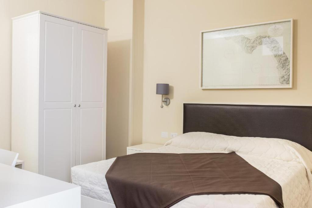 Faro Bianco Gallipoli - Suites & Apartments Extérieur photo