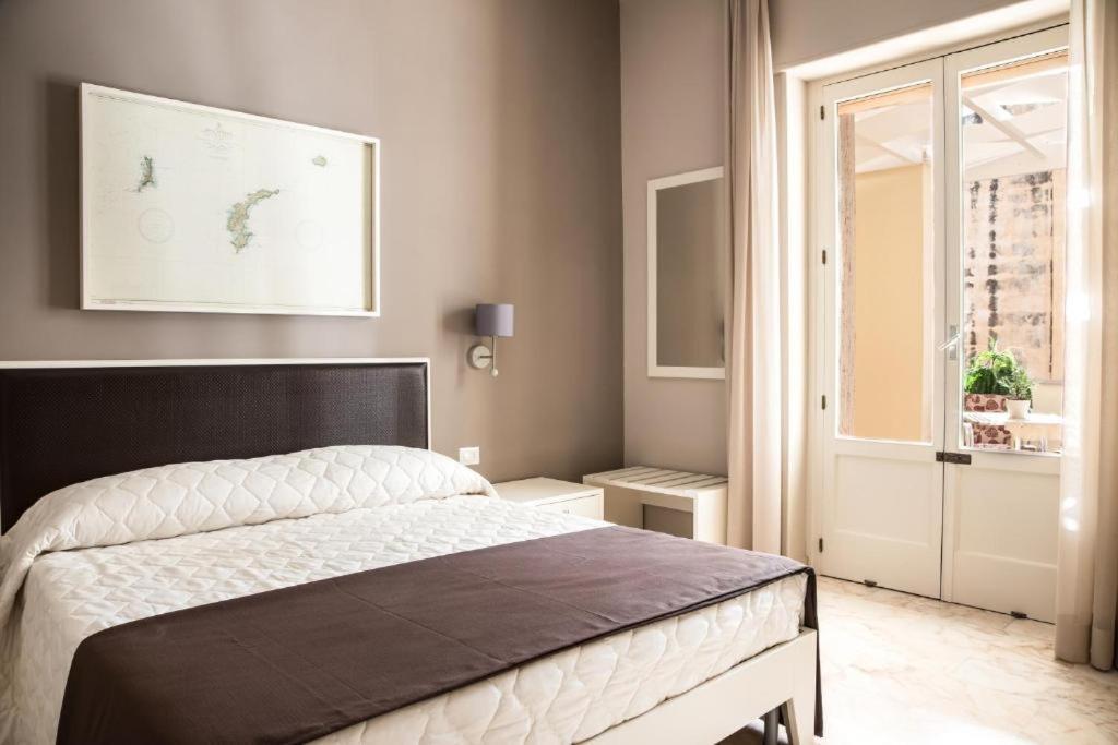Faro Bianco Gallipoli - Suites & Apartments Extérieur photo