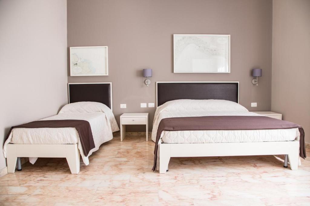 Faro Bianco Gallipoli - Suites & Apartments Extérieur photo