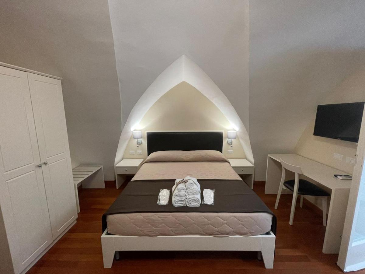 Faro Bianco Gallipoli - Suites & Apartments Extérieur photo